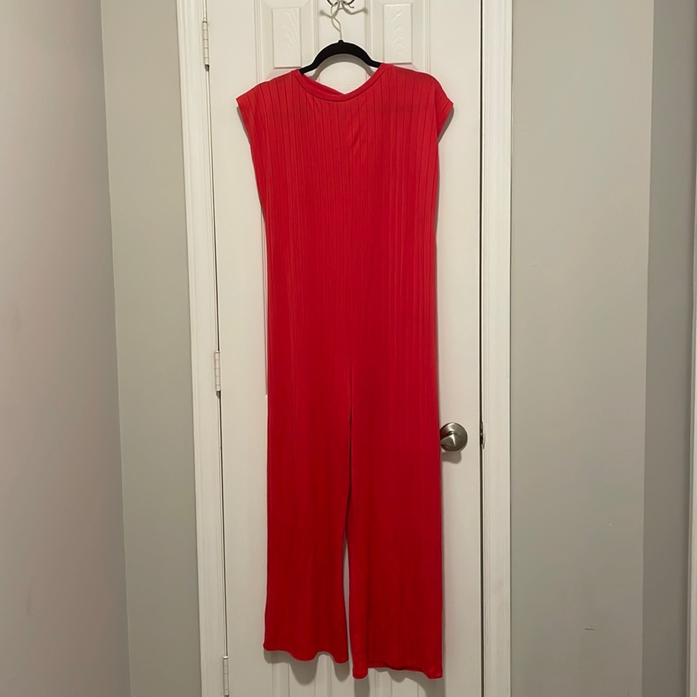 Zara Trafaluc red ribbed jumpsuit. Size S